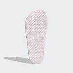 ⁦adidas Womens' Adilette Aqua Slides - Pink شبشب اديداس ادليت اكوا  للنساء لون زهري⁩ - الصورة ⁦6⁩