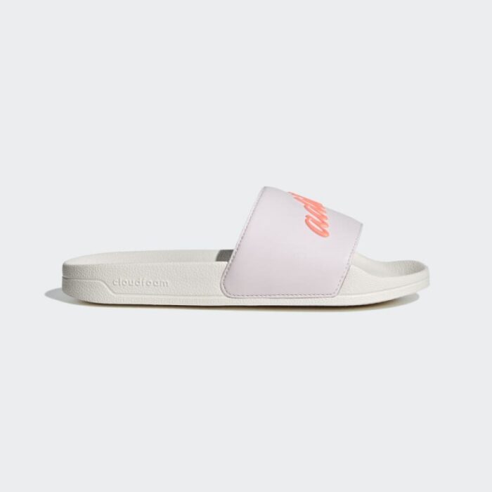 ⁦adidas Women's Adilette Shower Slide شبشب للنساء لون ابيض⁩ - الصورة ⁦3⁩