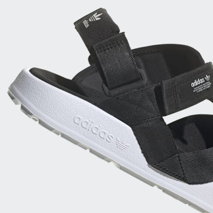 10319639_67db6edbc920a adidas Women's Adilette Adventure Sandals - Black - صندل اديداس اديليت ادفينتشر للنساء لون أسود - الصورة 1