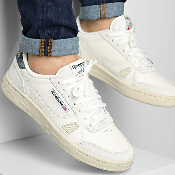 ⁦Reebok LT Court حذاء سبورت كلاسيك ابيض من ريبوك للرجال⁩ - الصورة ⁦2⁩