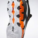 ⁦حذاء ريبوك زج انكور للجنسين لون أسود - Reebok Unisex Zig Encore Shoes - Black⁩ - الصورة ⁦8⁩