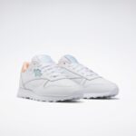 ⁦Reebok Classic Leather حذاء سبورت كلاسيك ابيض من ريبوك للنساء⁩ - الصورة ⁦4⁩