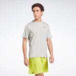 Reebok Men's Activchill Athlete Training T-shirt- Silver- تيشيرت ريبوك اكتيف شيل اثليت للرجال لون سكني