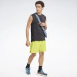 ⁦تيشيرت (حفر) ريبوك اكتيف شيل للرجال لون أسود - Reebok Men's ACTIVCHILL Sleeveless T-Shirt- Black⁩ - الصورة ⁦2⁩