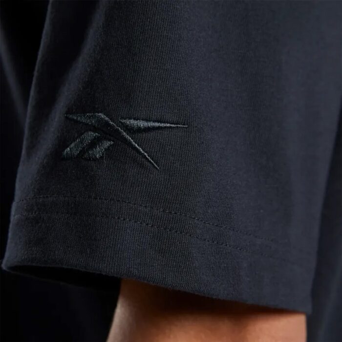 ⁦تيشيرت ريبوك كلاسيك سكيتبورد للجنسين لون أسود - Reebok Unisex Classics Skateboard T-Shirt - Black⁩ - الصورة ⁦3⁩