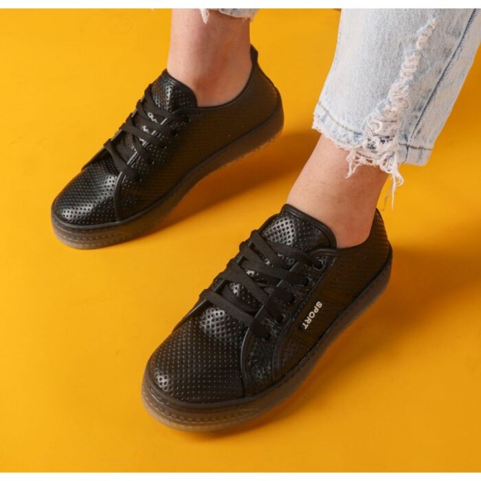 ⁦حذاء سبورت للصبايا من sami Boutique لون اسود⁩ - الصورة ⁦2⁩