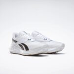 ⁦حذاء ريبوك اينرجين تيك بلس للرجال لون أبيض- Reebok Mens Energen Tech Plus Running Shoes - White⁩ - الصورة ⁦8⁩