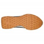 ⁦حذاء جوستو ويند او للنساء لون أسود Skechers Women's Gusto - Wind-O Shoes⁩ - الصورة ⁦4⁩