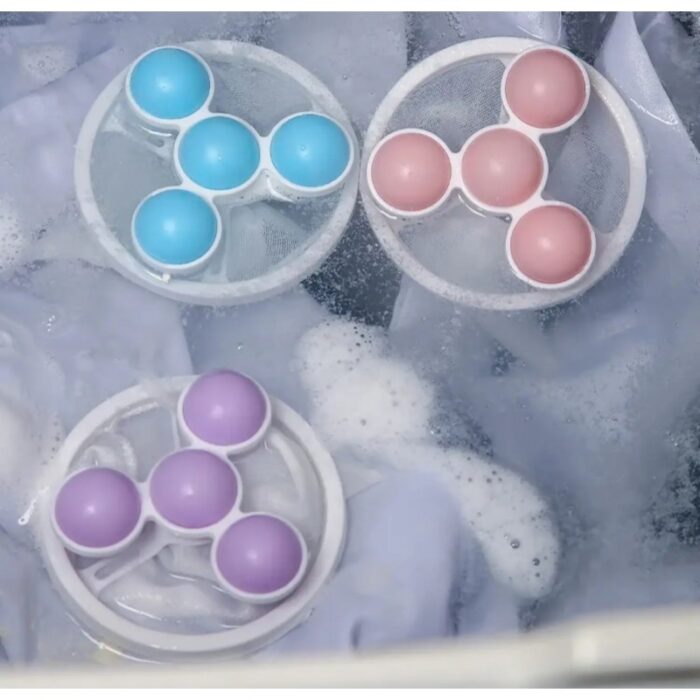 ⁦كيس فلتر الشعر والشواءب داخل الغسالة⁩ - الصورة ⁦2⁩