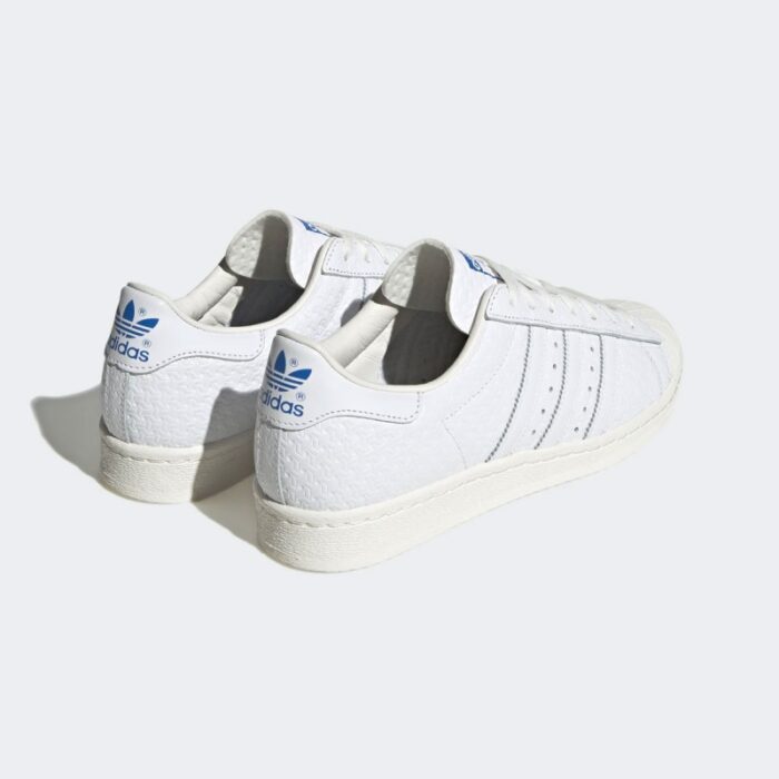 ⁦adidas Superstar 82 Shoes - حذاء اديداس سوبر ستار 80 للرجال لون أبيض⁩ - الصورة ⁦5⁩