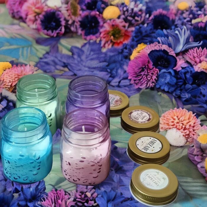 ⁦شمعة بمطربان زجاج صغير ملون معطرة⁩ - الصورة ⁦10⁩