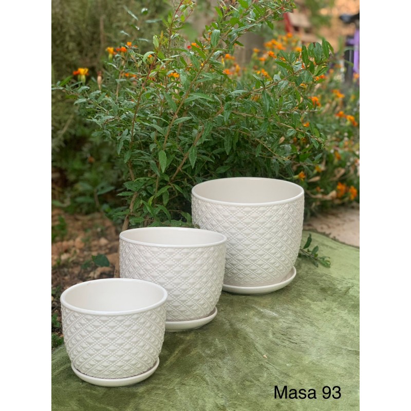 ⁦قوار زراعة بورسلان حجم وسط طقم عدد 3 قطع بأحجام مختلفة لون أبيض مفرز معين⁩ - الصورة ⁦1⁩