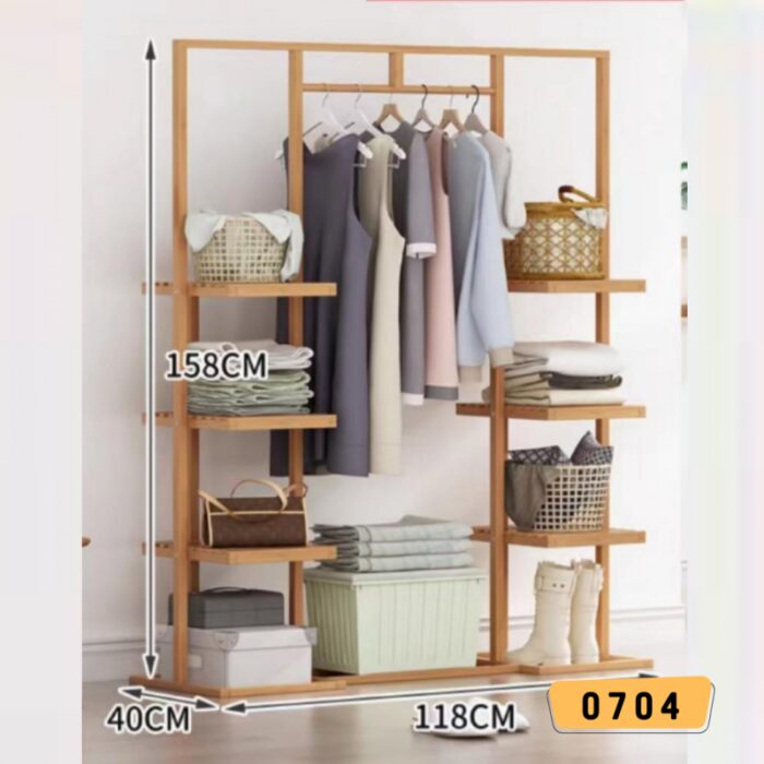 10321608_67db75d947c04 ستاند ملابس خشب جناحين 118*40*158 سم 0704 - الصورة 1