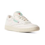 ⁦Reebok Unisex' Club C 85 Vintage Shoes - Chalk- حذاء ريبوك كلوب سي 85 فانتيج للجنسين لون أبيض طحيني⁩ - الصورة ⁦4⁩