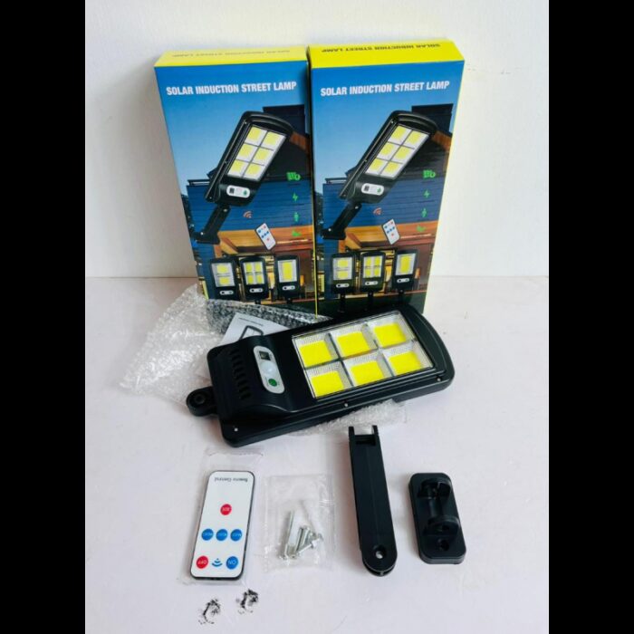 10321933_67db76fac845e كشاف الطاقة الشمسية مع ريموت كونترول Solar Induction Street Lamp - الصورة 1