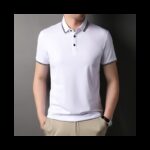 تيشيرت شبابي مع قبة سادة لون أبيض