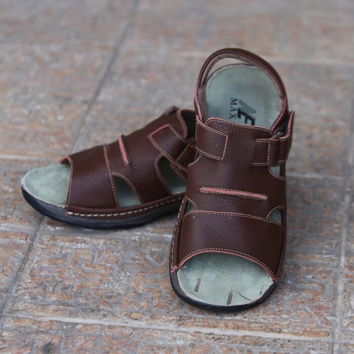 ⁦صندل شبابي لون بني للرجال⁩ - الصورة ⁦3⁩