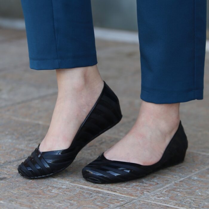 10322305_67db78514193e حذاء باليه ستاتي لون أسود - الصورة 1