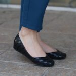 ⁦حذاء باليه ستاتي لون أسود⁩ - الصورة ⁦3⁩