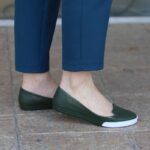 ⁦حذاء باليه ستاتي لون أخضر⁩ - الصورة ⁦3⁩