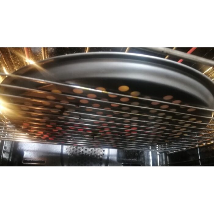 ⁦صينية بيتزا مع ثقوب قطر 37سم⁩ - الصورة ⁦4⁩