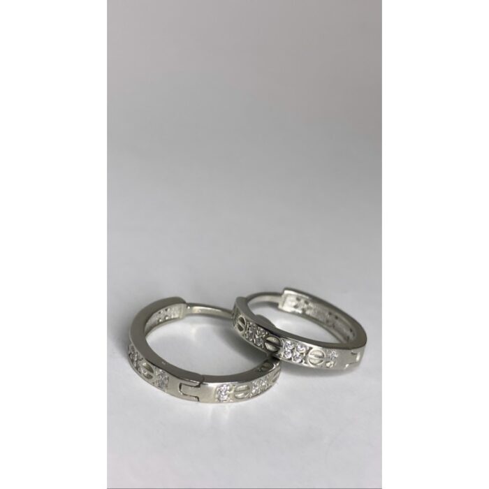 10322660_67db79df73925 حلق فضة دبلة دائرة محفر عيار 925 - الصورة 1