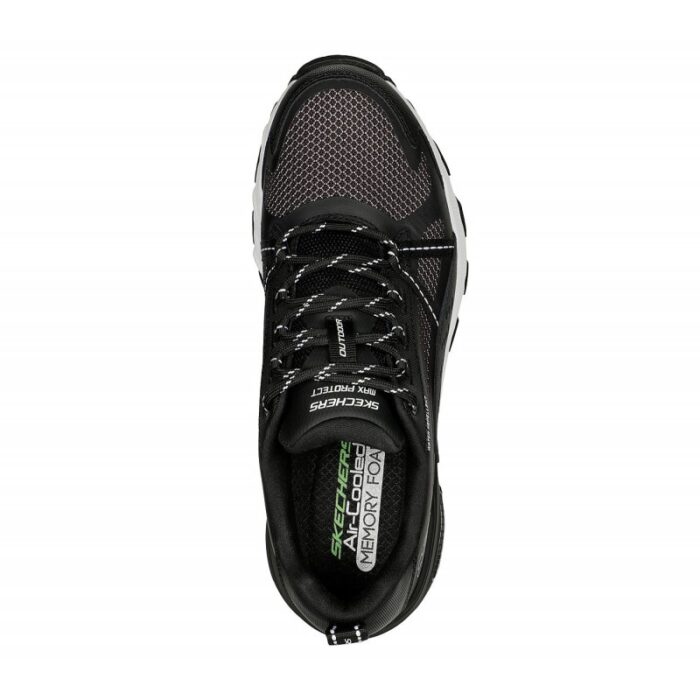 ⁦Skechers Men's Max Protect Shoes - حذاء سكيتشرز ماكس بروتيكت للرجال لون أسود وأبيض⁩ - الصورة ⁦3⁩