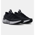 ⁦Under Armour Women's UA HOVR™ Phantom 3 Running - حذاء أندر آرمر هوفر فانتوم 3 رانينج للنساء لون أسود وأبيض⁩ - الصورة ⁦4⁩