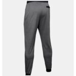 ⁦Under Armour Men's UA Sportstyle Joggers Pants - بنطلون أندر آرمر سبورت ستايل للرجال لون رمادي غامق⁩ - الصورة ⁦5⁩