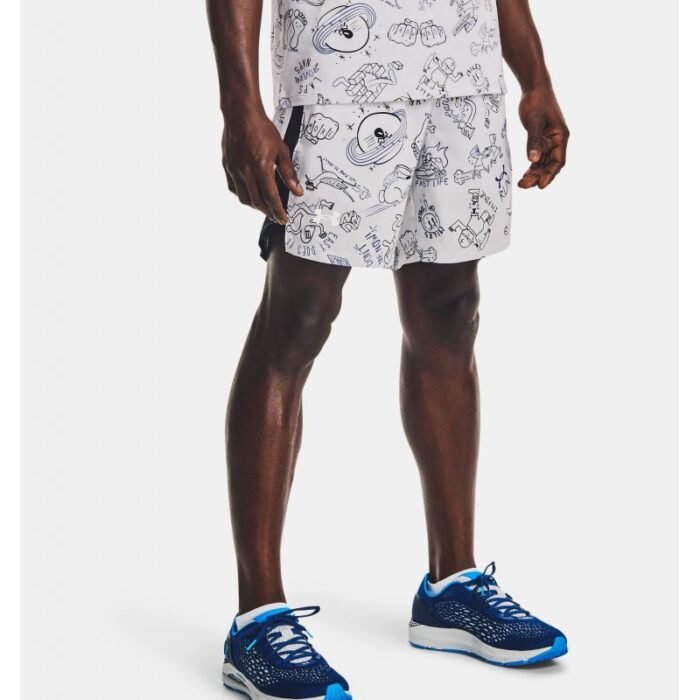 10323384_67db7c4bf161b Under Armour Men's Launch 7" Run Your Face Off Shorts - شورت أندر آرمر لانش 7 رن يور فيس اوف للرجال لون سكني - الصورة 1