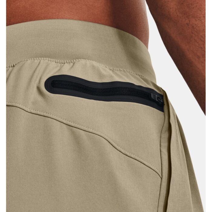 ⁦Under Armour Men's Unstoppable Cargo Shorts - شورت أندر آرمر انستوببال كارجو للرجال لون بيج⁩ - الصورة ⁦4⁩