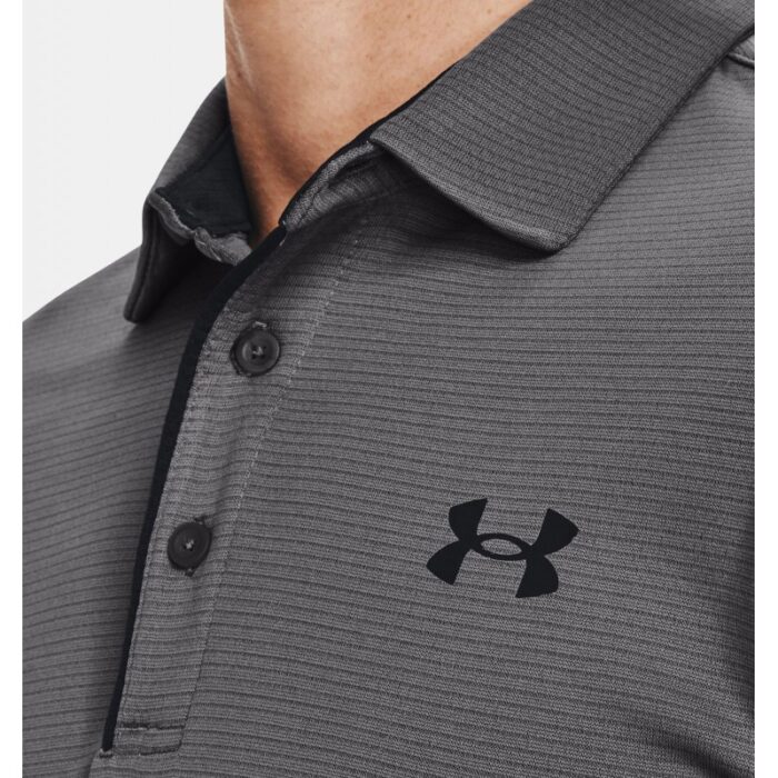 ⁦Under Armour Men's Tech Polo T-Shirt - تيشيرت أندر آرمر تك بولو للرجال لون فيراني⁩ - الصورة ⁦4⁩