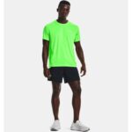 ⁦Under Armour Men's Speed Stride 2.0 T-Shirt - تيشيرت أندر آرمر سبيد سترايد 2.0 للرجال لون أخضر فسفوري⁩ - الصورة ⁦3⁩