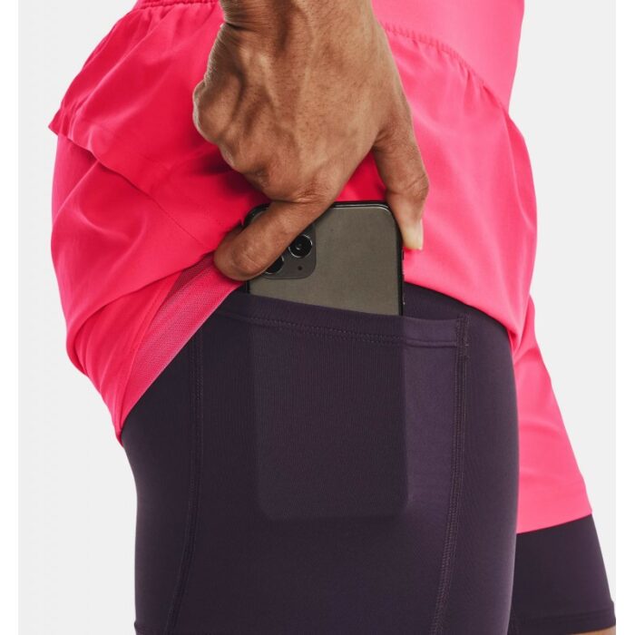 ⁦Under Armour Women's Run Stamina 2-in-1 Shorts- شورت أندر آرمر ران ستامينا 2-ان-1 للنساء لون وردي⁩ - الصورة ⁦8⁩