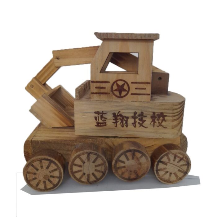 10323640_67db7d4e274f5 تحفة خشبية على شكل جرافة - الصورة 1