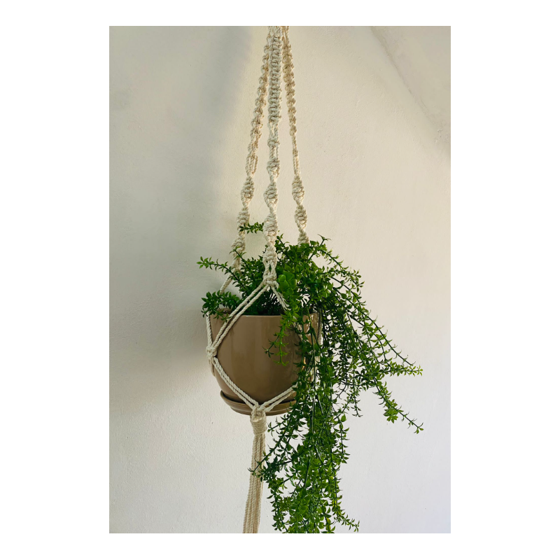 ⁦مكرمية تعليق قواوير صناعة يديوية لون أبيض⁩ - الصورة ⁦1⁩