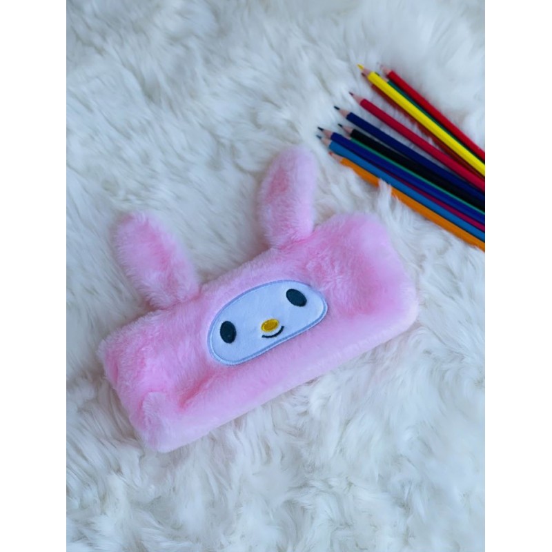 ⁦مقلمة اطفال فرو لون زهري⁩ - الصورة ⁦1⁩