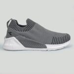 ⁦Diadora ELISHA حذاء شبابي ديدورا لون سكني⁩ - الصورة ⁦3⁩