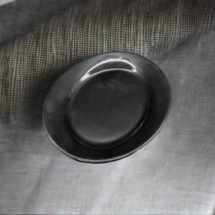 ⁦جاط بورسلان بيضاوي اسود⁩ - الصورة ⁦2⁩