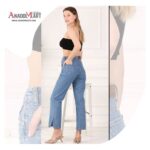 ⁦بنطلون جينز ازرق فاتح⁩ - الصورة ⁦3⁩