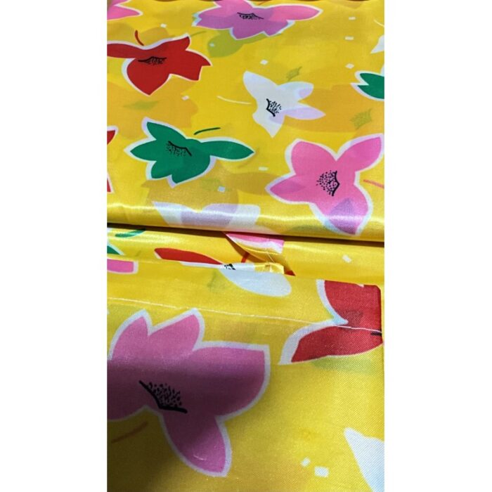 ⁦ستارة حمام ملونة بوليستر قياس180*170اصفر⁩ - الصورة ⁦4⁩