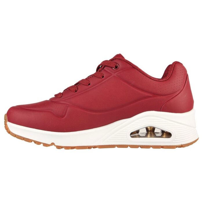 ⁦حذاء سكيتشرز أونو – ستاند اون اير للنساء لون أحمر - Skechers Women's Uno - Stand on Air Shoes⁩ - الصورة ⁦5⁩