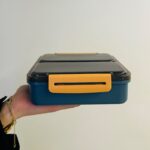 ⁦حافظة طعام مع قاطع متحرك - لون كحلي⁩ - الصورة ⁦6⁩