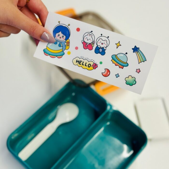 ⁦حافظة طعام مع قاطع متحرك - لون أخضر⁩ - الصورة ⁦2⁩