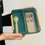 ⁦حافظة طعام مع قاطع متحرك - لون أخضر⁩ - الصورة ⁦4⁩