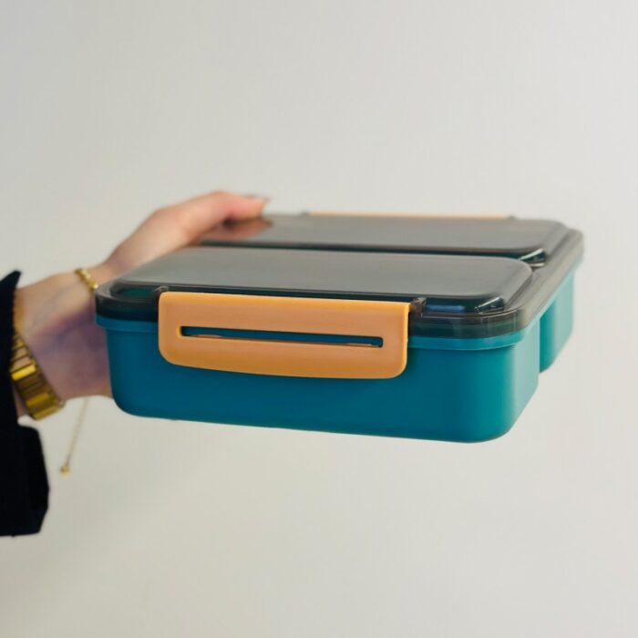 ⁦حافظة طعام مع قاطع متحرك - لون أخضر⁩ - الصورة ⁦5⁩