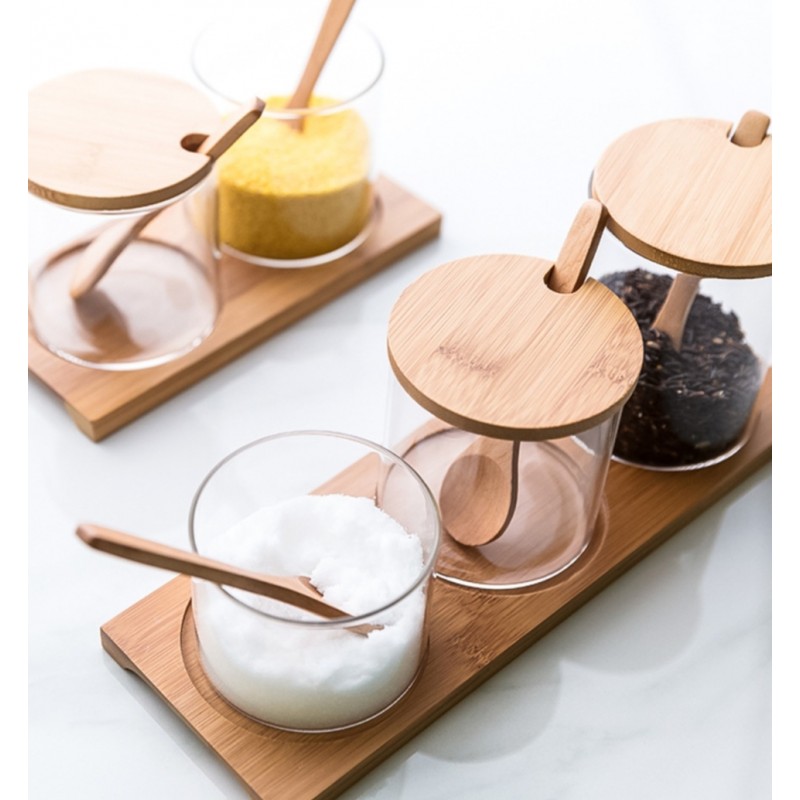 ⁦طقم 3 مطربانات زجاج مع قاعدة وغطي بامبو و معالق⁩ - الصورة ⁦1⁩