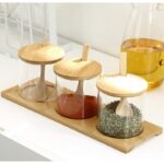 ⁦طقم 3 مطربانات زجاج مع قاعدة وغطي بامبو و معالق⁩ - الصورة ⁦2⁩