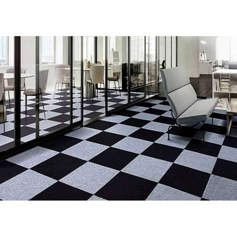 ⁦بلاط سجاد قابل للتقشير واللصق متعدد الاستعمالات أسود حجم 60*60سم⁩ - الصورة ⁦1⁩