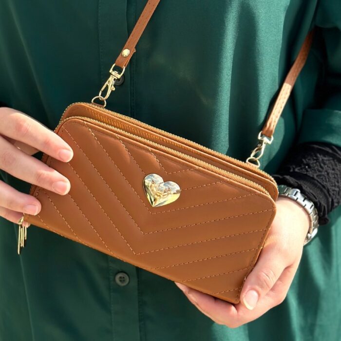 10325684_67db840c50790 محفظة ستاتية - جزدان لون عسلي - الصورة 1